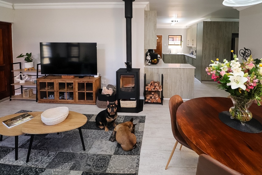 2 Bedroom Property for Sale in Flamwood North West